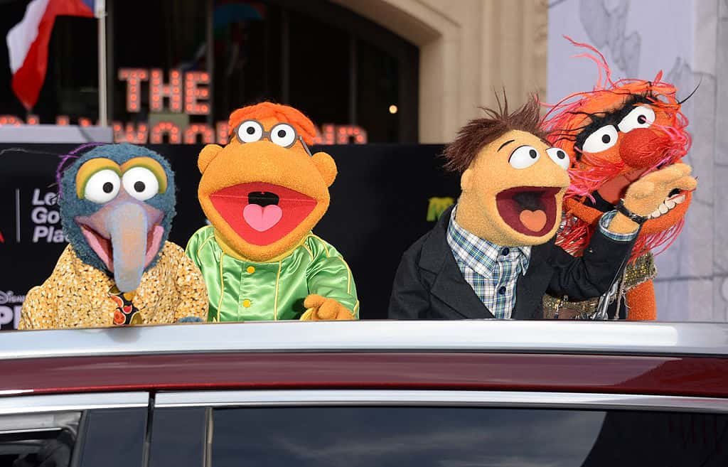 Miss Piggy attends the premiere of The Muppets Wizard of Oz at the  News Photo - Getty Images