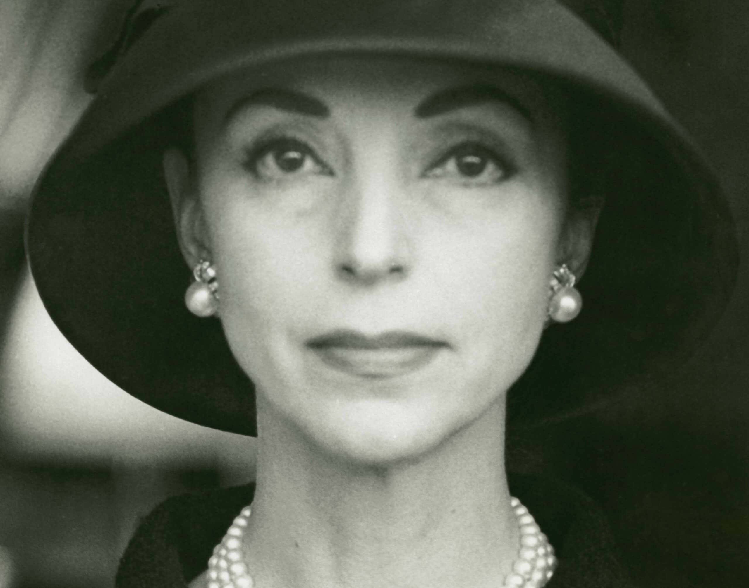 Gloria Guinness Facts