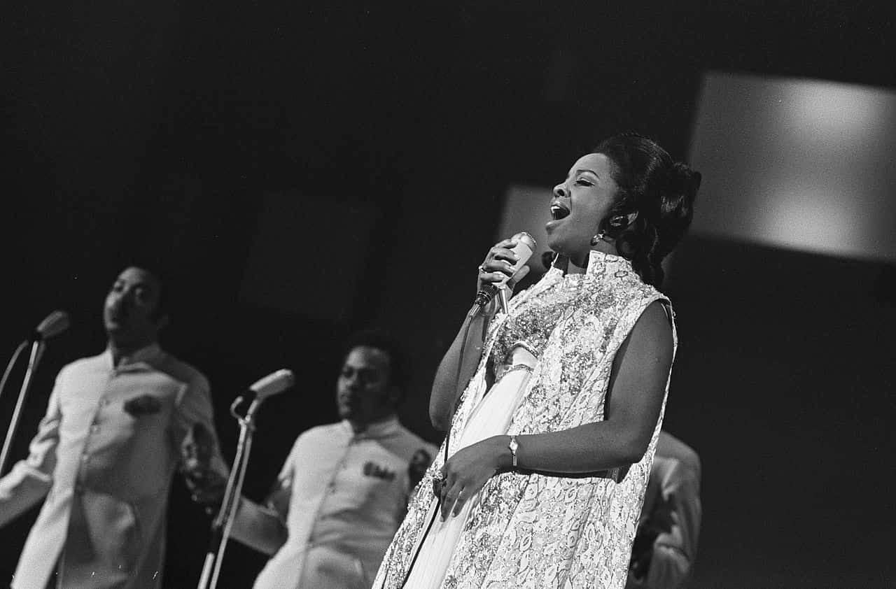 Gladys Knight Facts