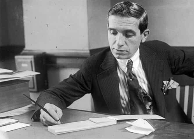 History's Biggest Liars facts