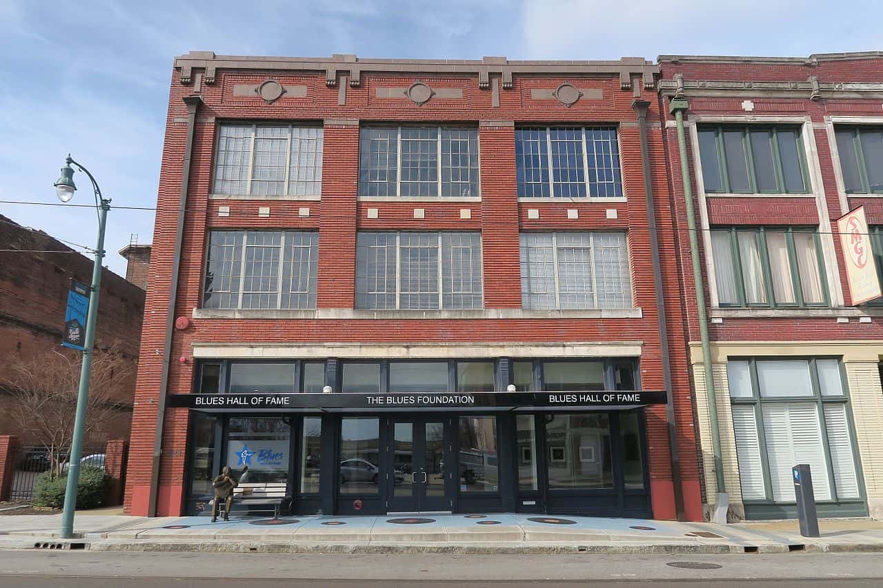 Robert Johnson Facts