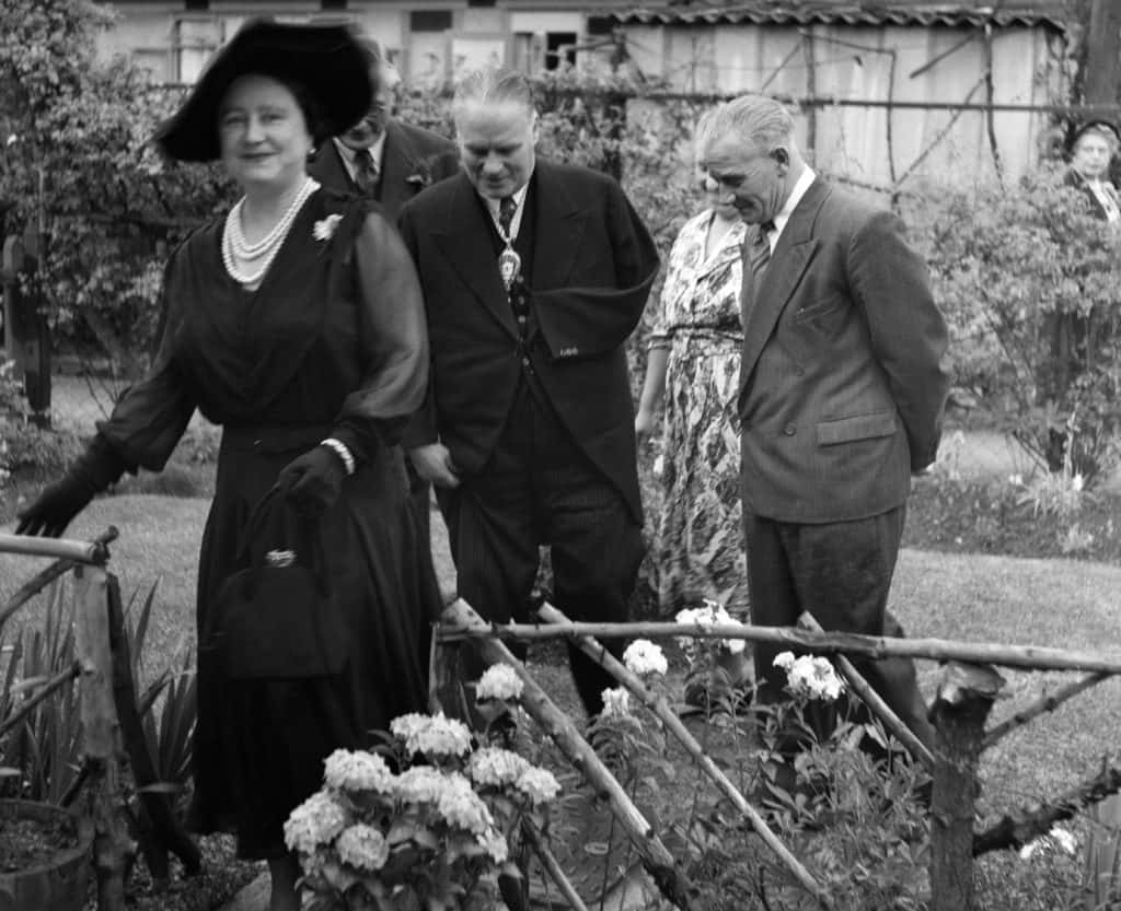 Elizabeth, The Queen Mother facts