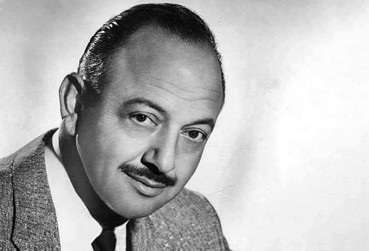 Secret Lives Of Show Biz Legends facts