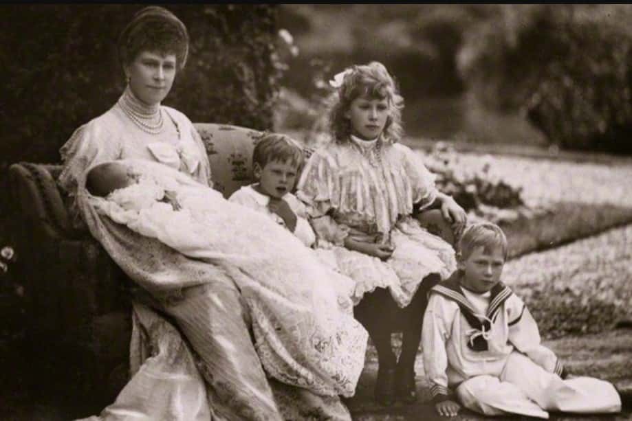 Queen Mary of Teck Facts