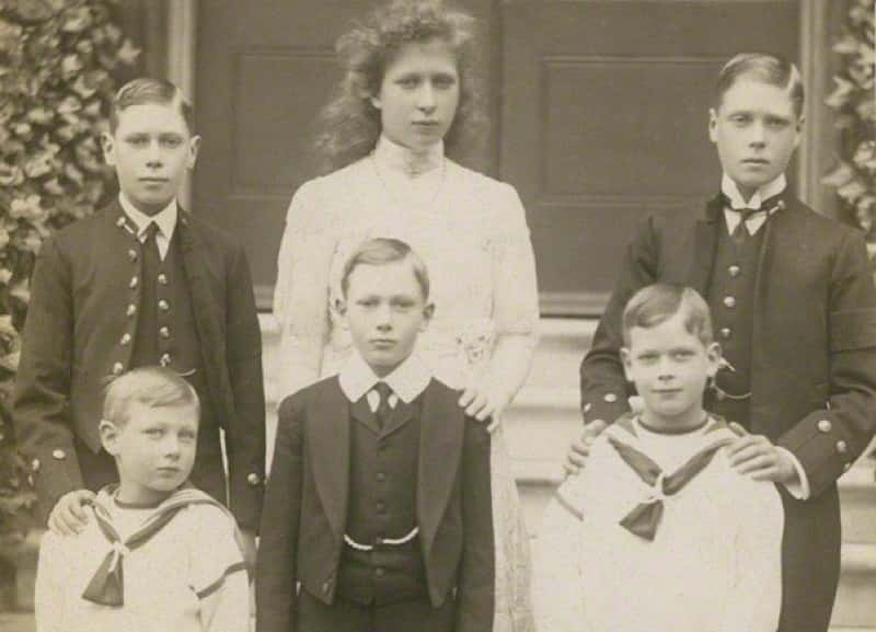 Queen Mary of Teck Facts