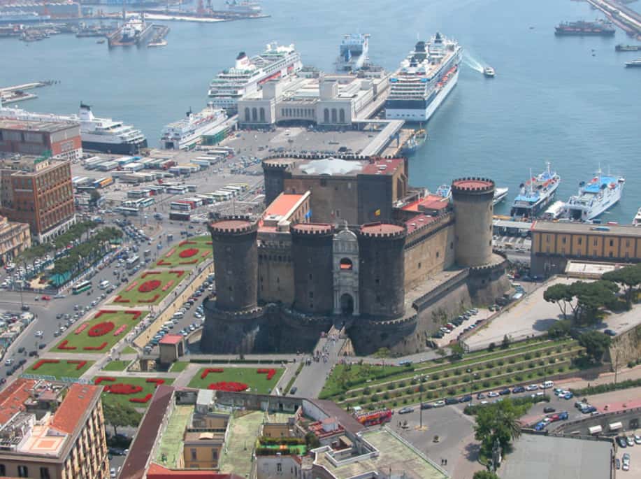 Queen Joanna Of Naples facts