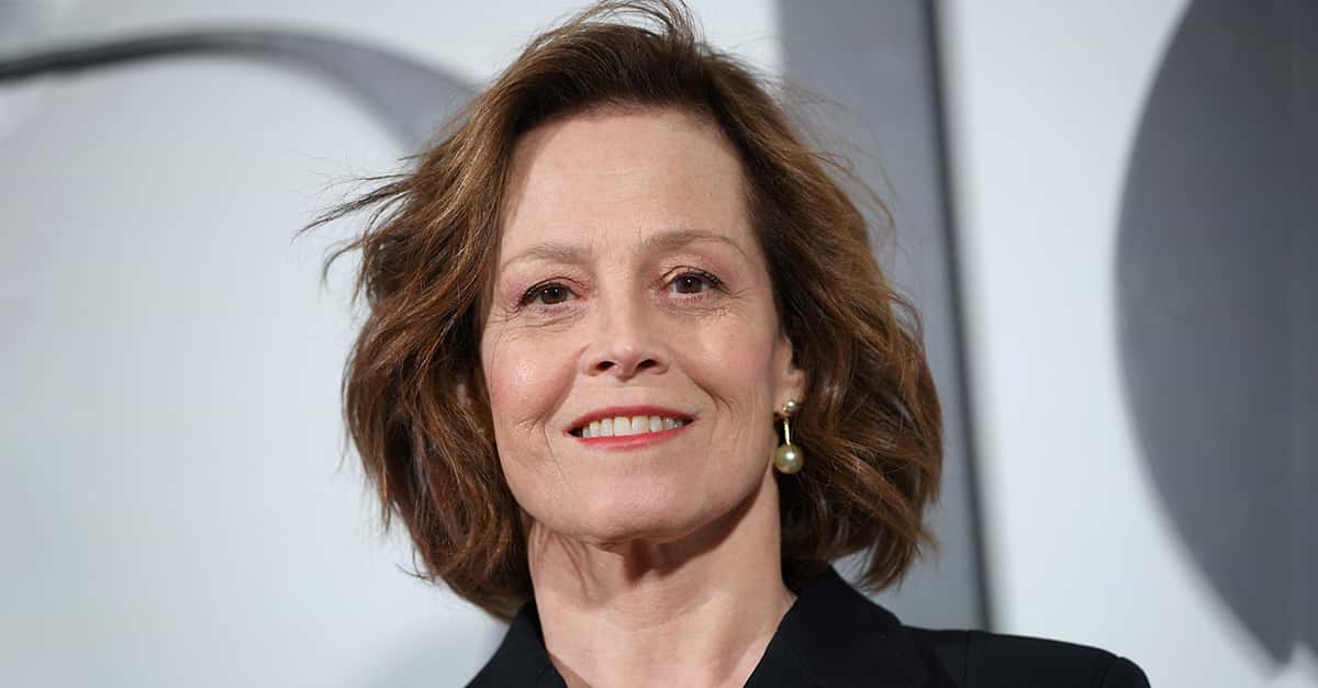 Accomplished Facts About Sigourney Weaver
