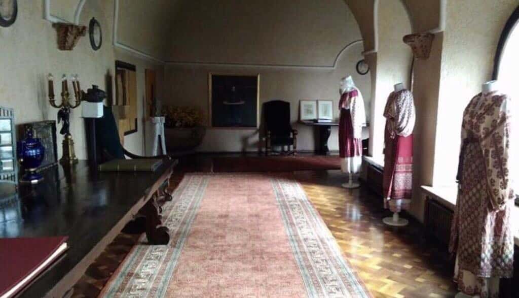 Helen of Greece and Denmark facts