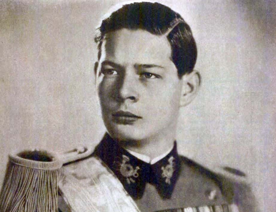 Helen of Greece and Denmark facts