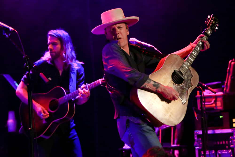 Kiefer Sutherland Facts