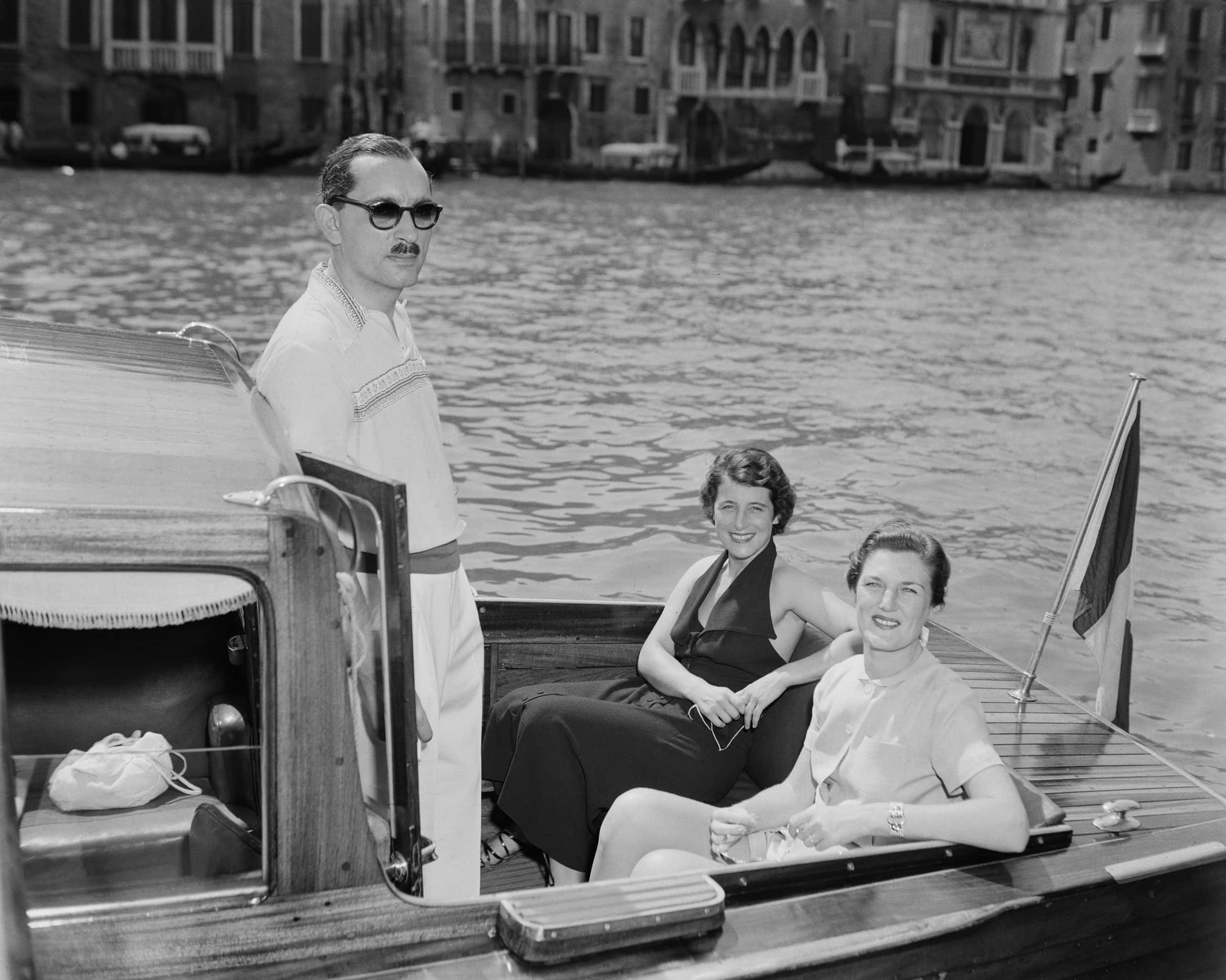 Lee Radziwill Was An American Princess—With A Tragic End