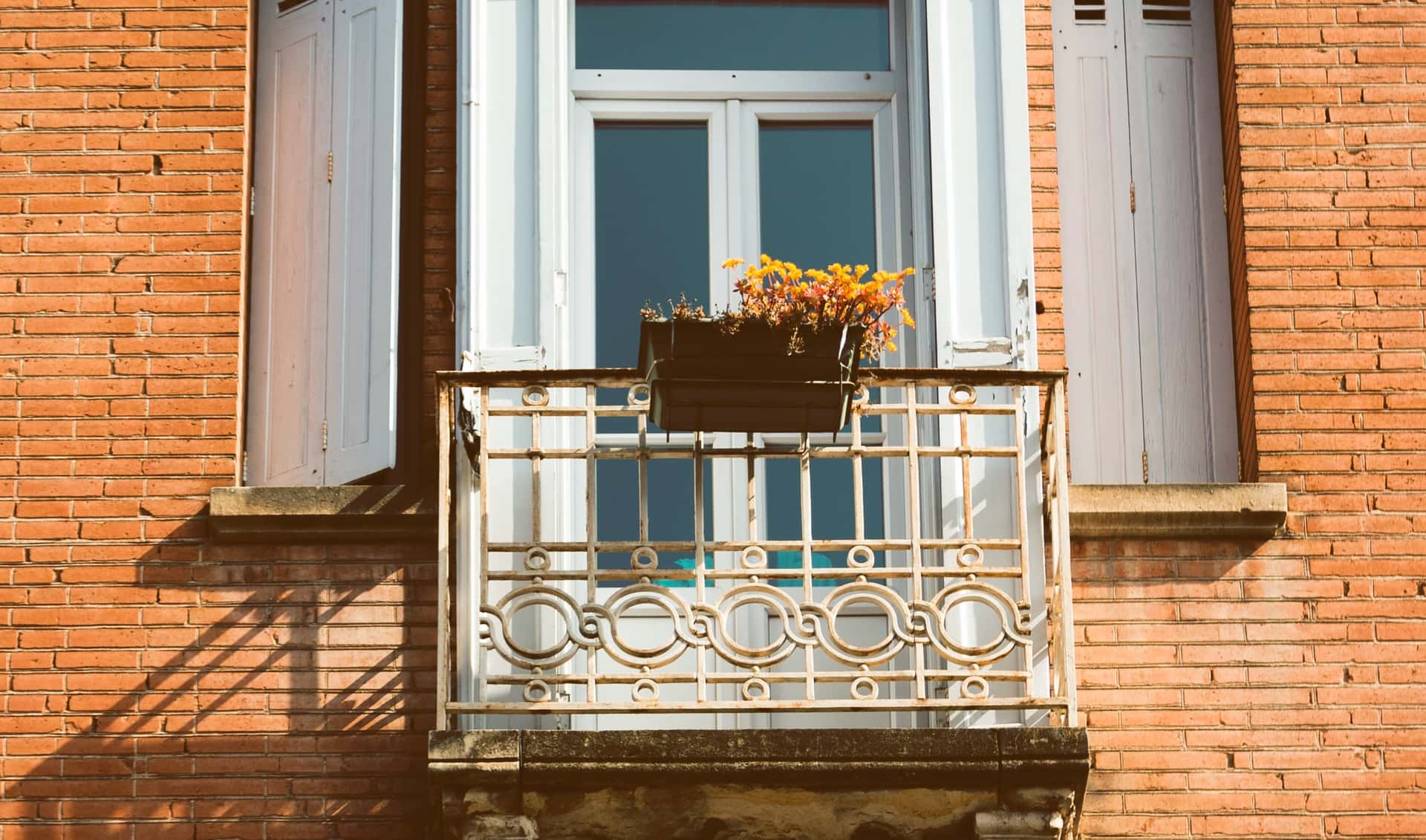 Strange can't explain