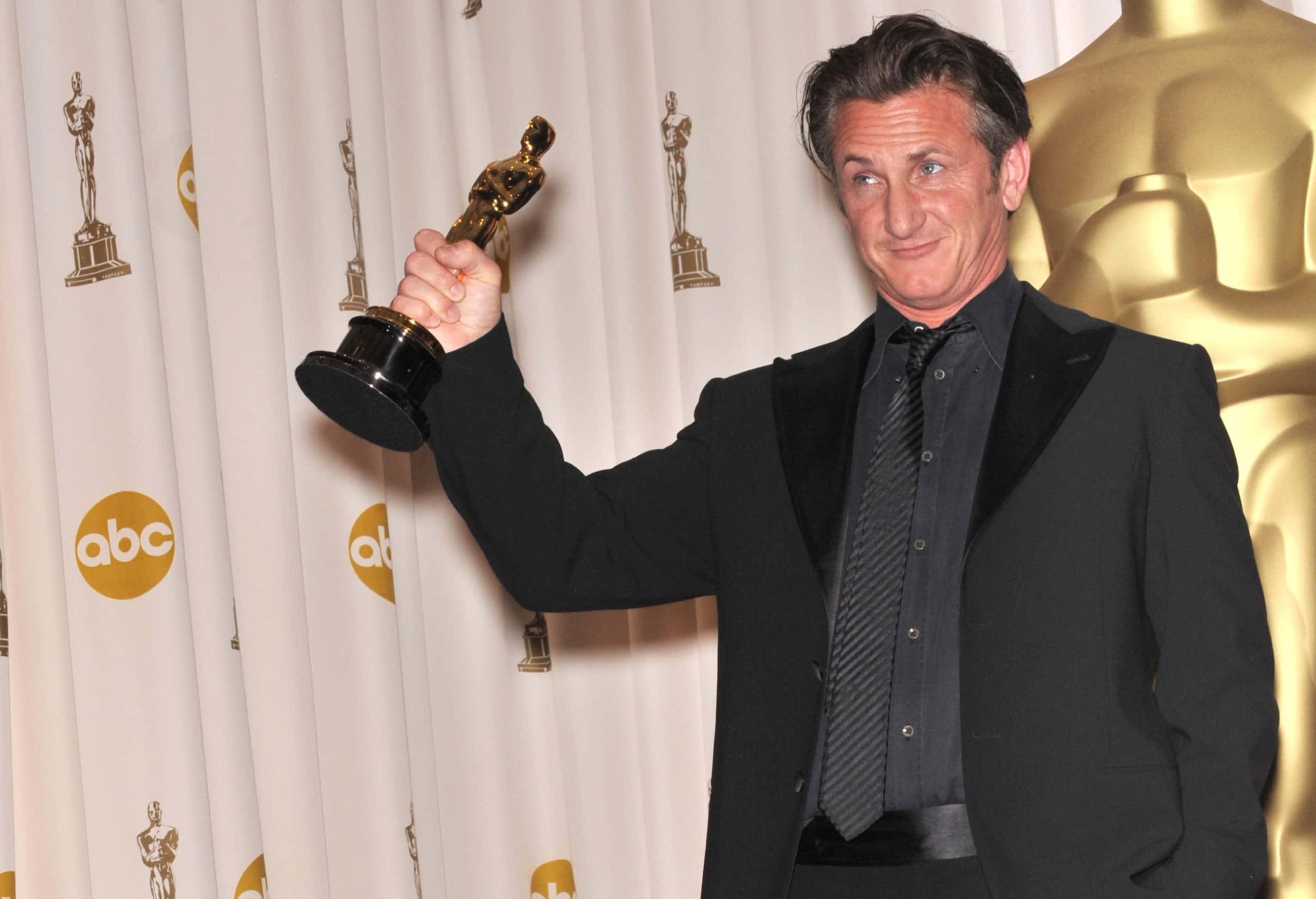 Sean Penn Facts