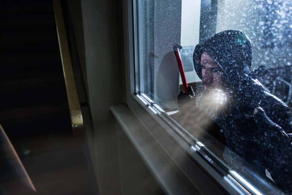 Into The Unknown: These Remote Job Experiences Were Absolutely Terrifying 