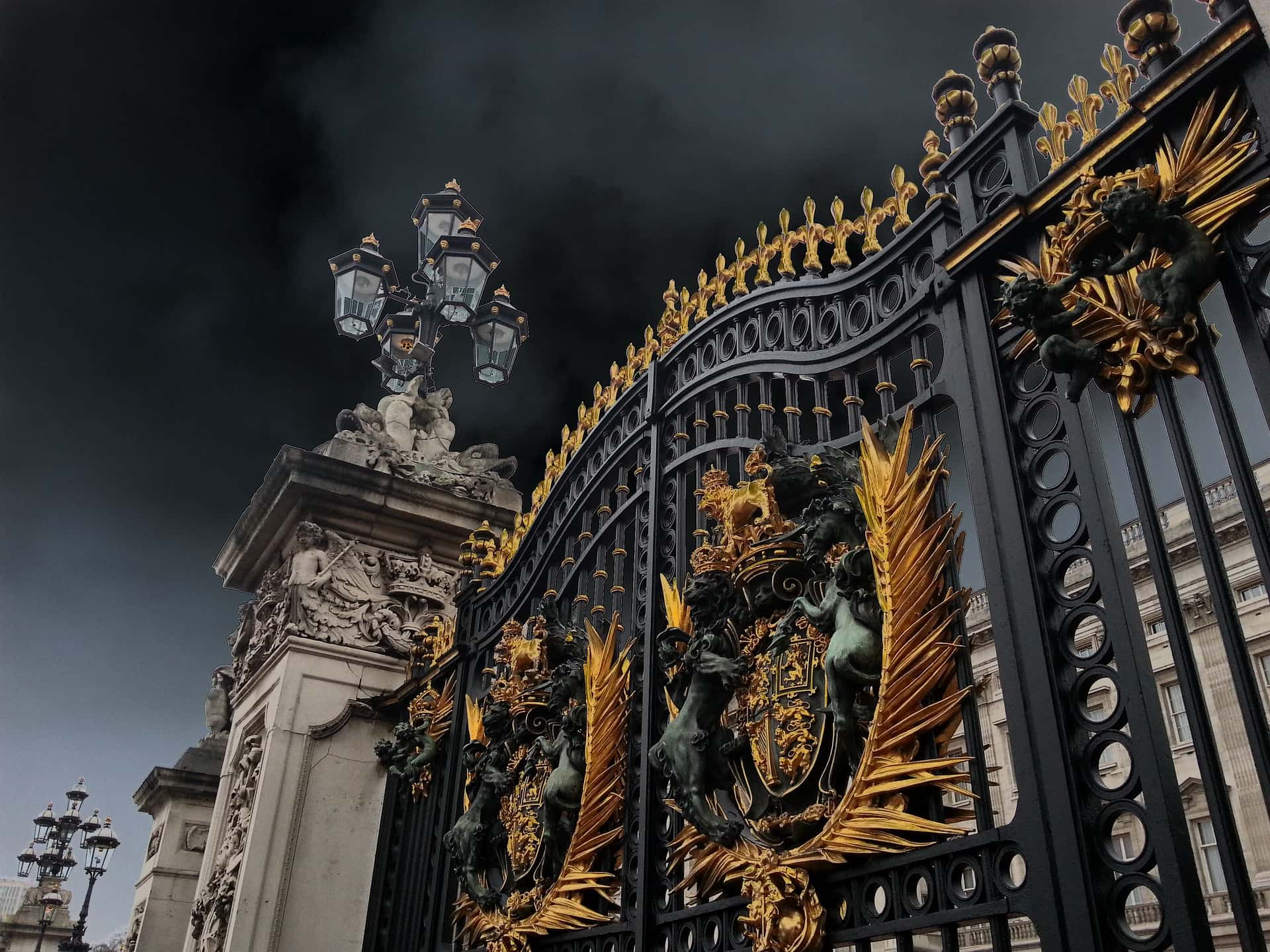 Buckingham Palace Facts