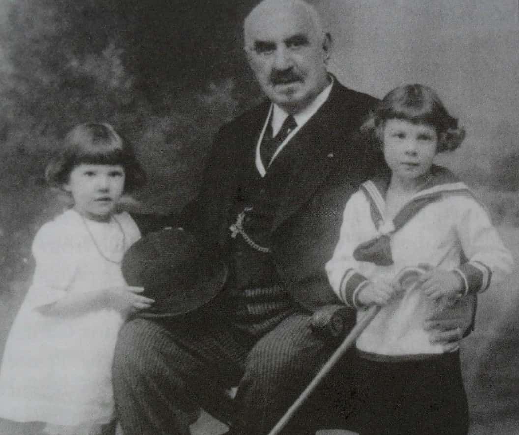 Princess Helen of Serbia facts