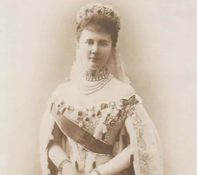 Princess Helen of Serbia facts
