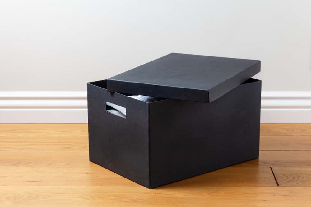 Dead Have Their Secrets facts