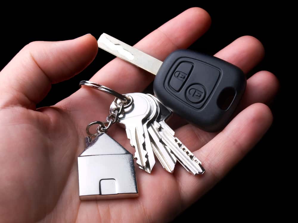 Secret Lives Of Rich People Facts