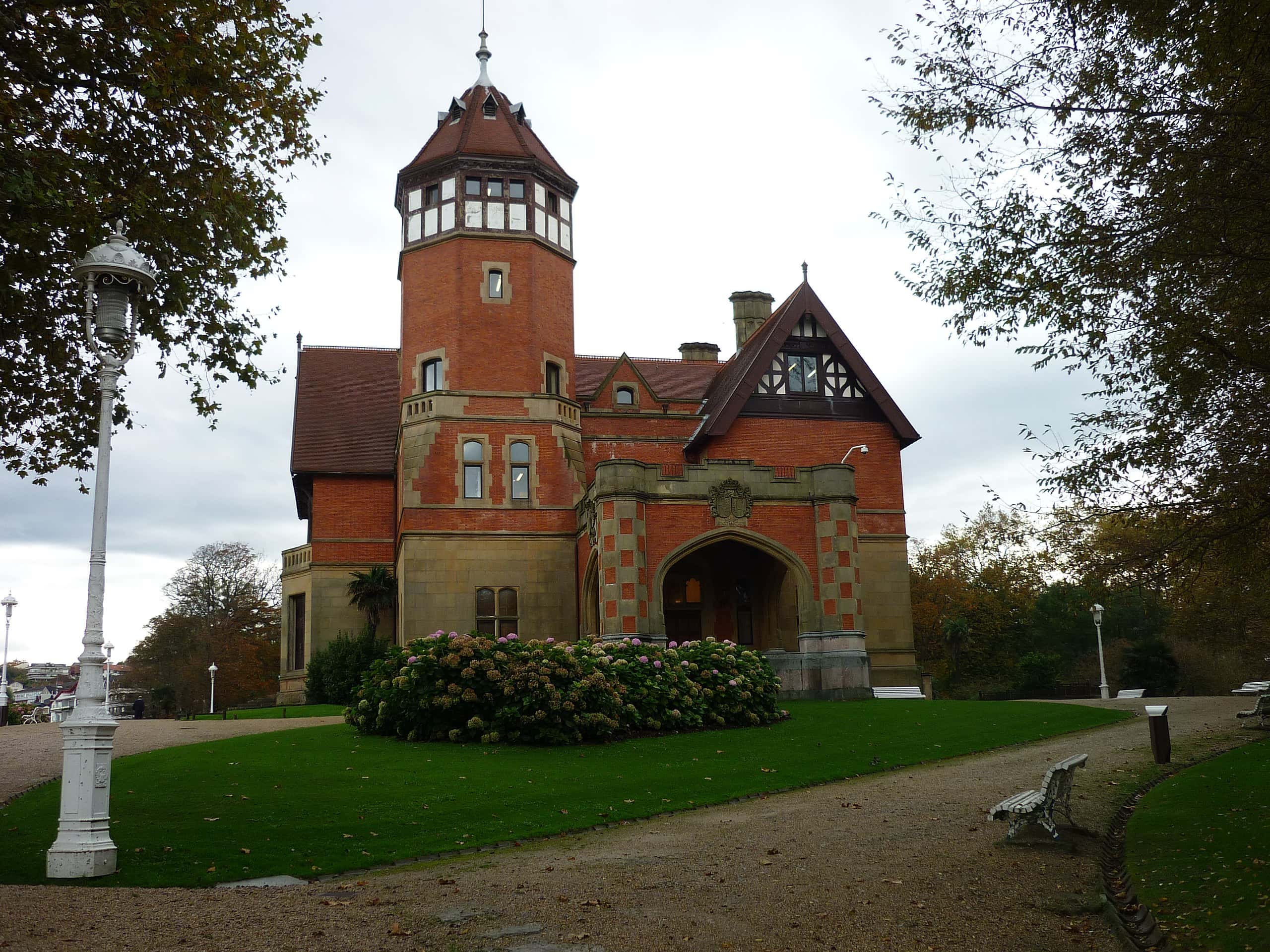 Victoria Eugenie facts