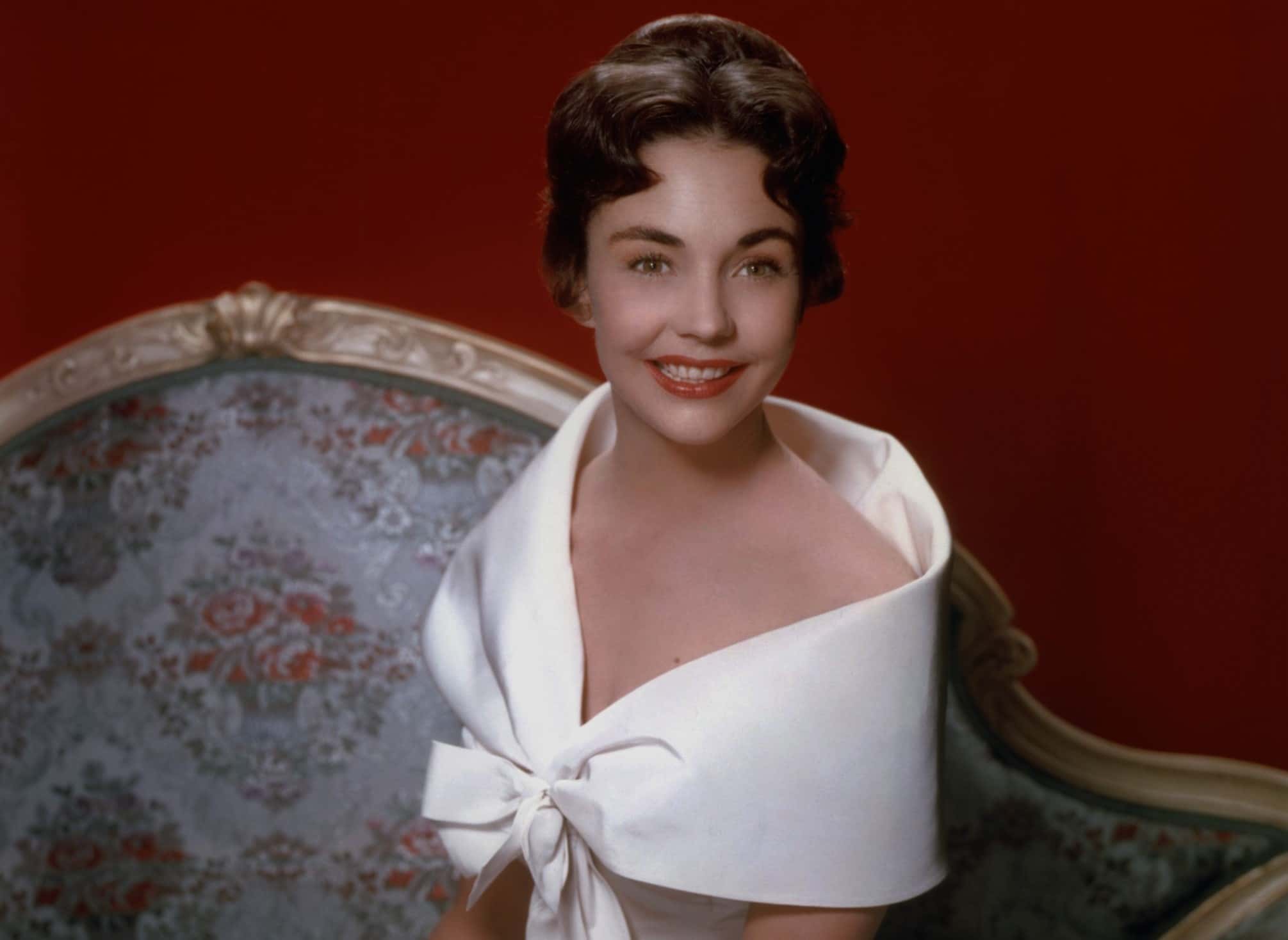 Jennifer Jones Facts