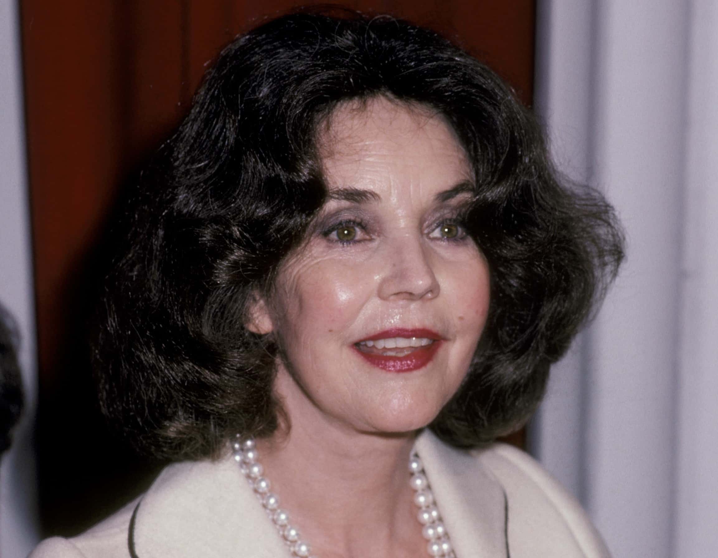 Jennifer Jones Facts