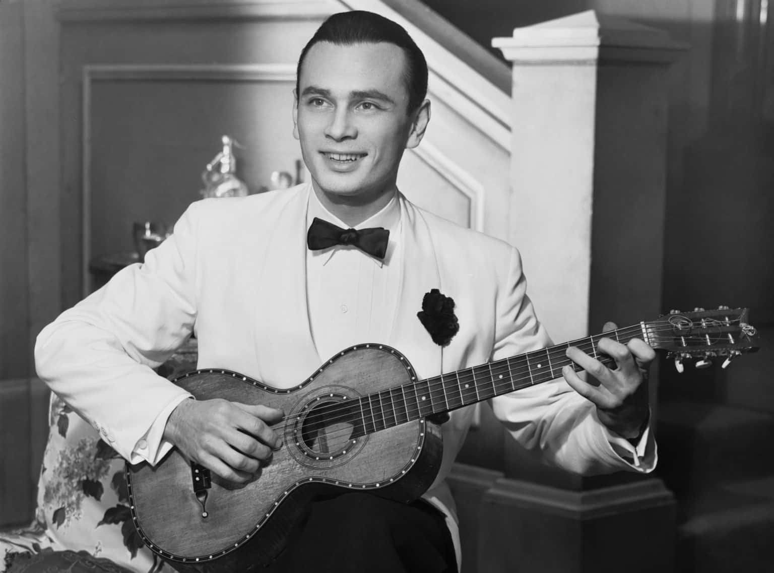 Piercing Facts About Yul Brynner, Hollywood’s Icy King