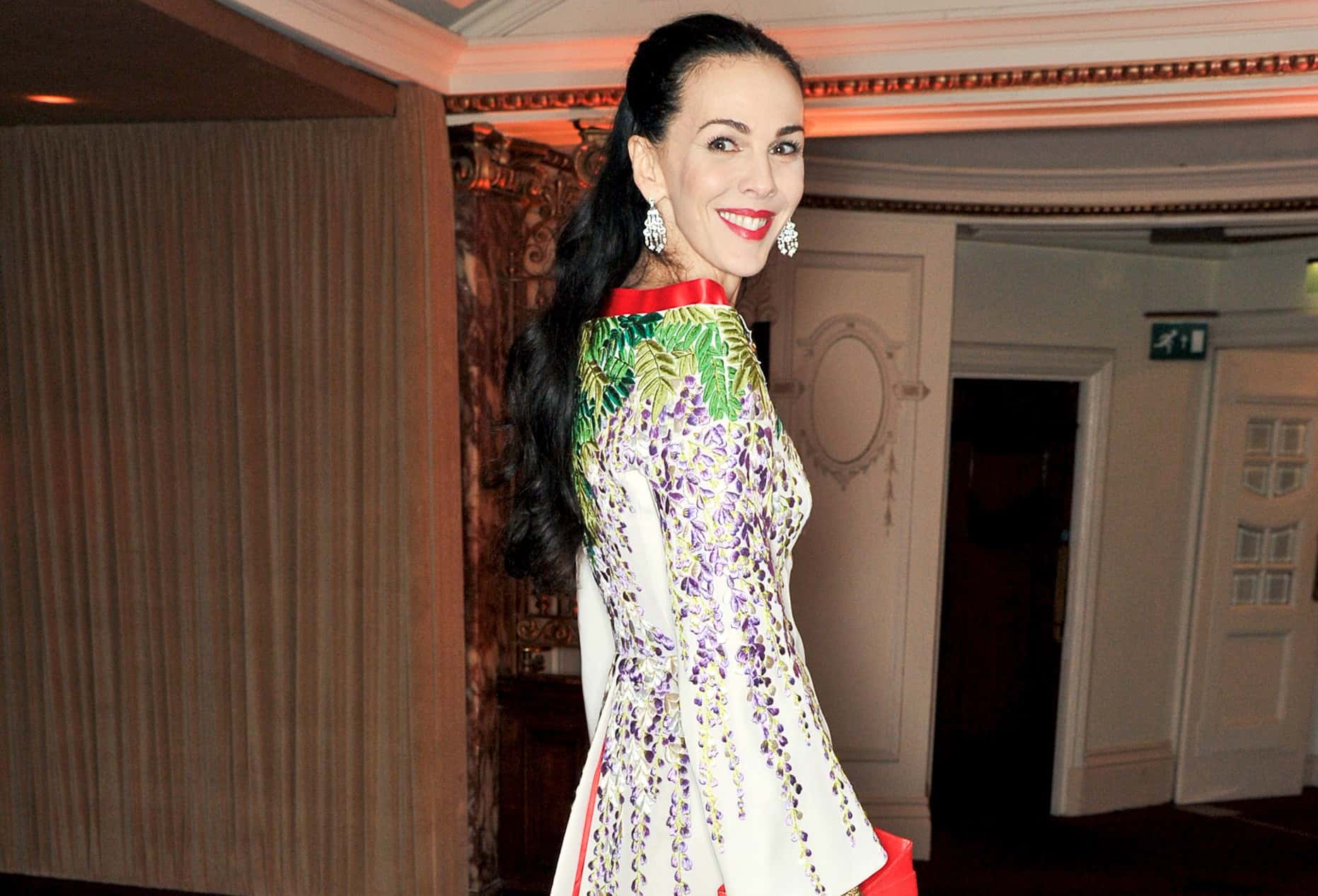 L'Wren Scott Facts