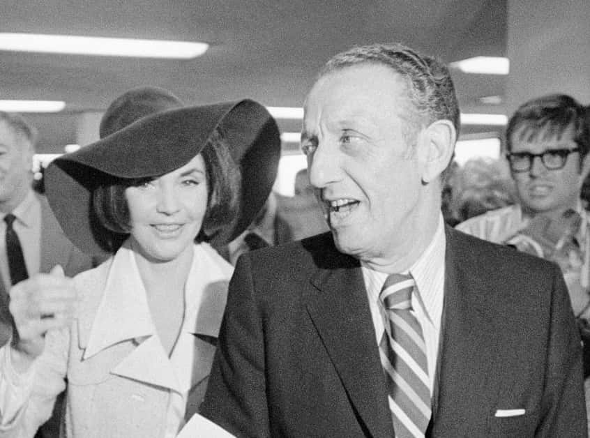 Jennifer Jones Facts