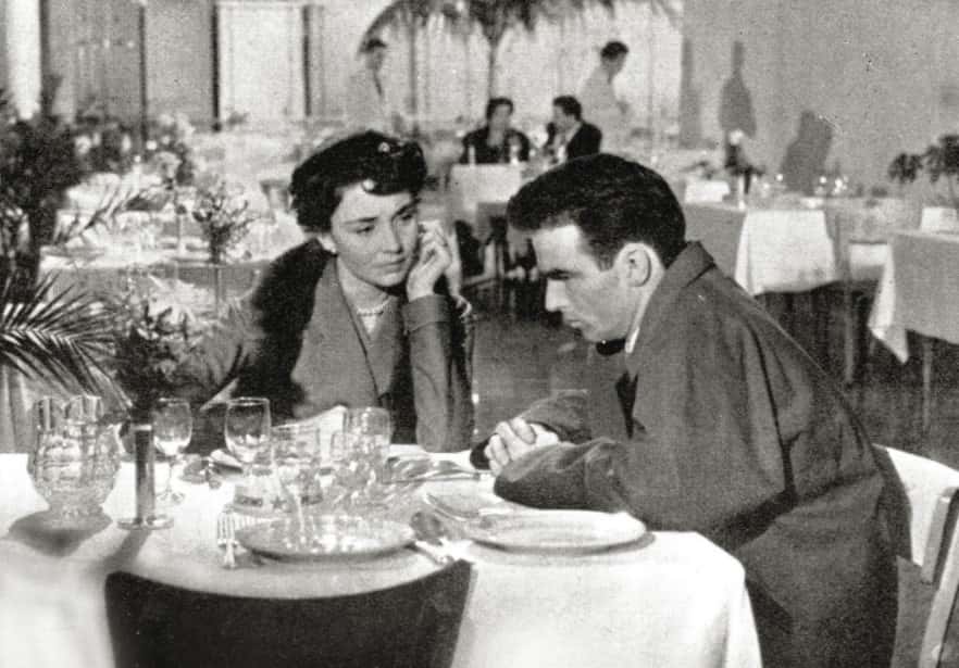 Jennifer Jones Facts