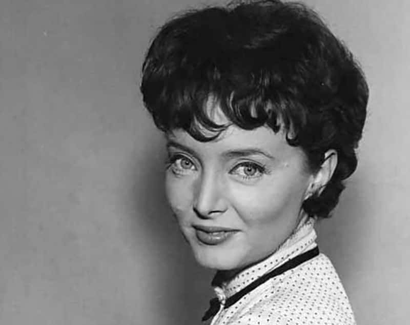 Carolyn Jones facts