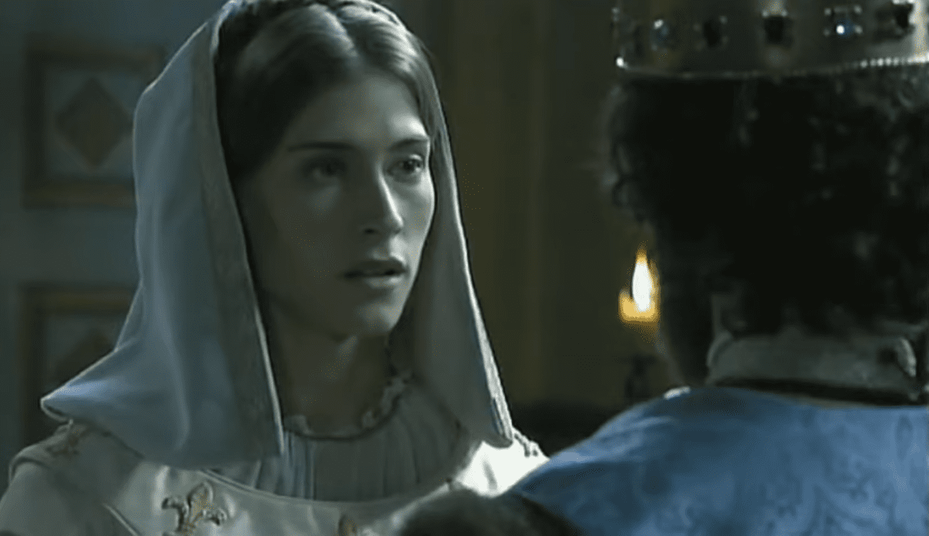 Screenshot of  Isabel (2011–2014)