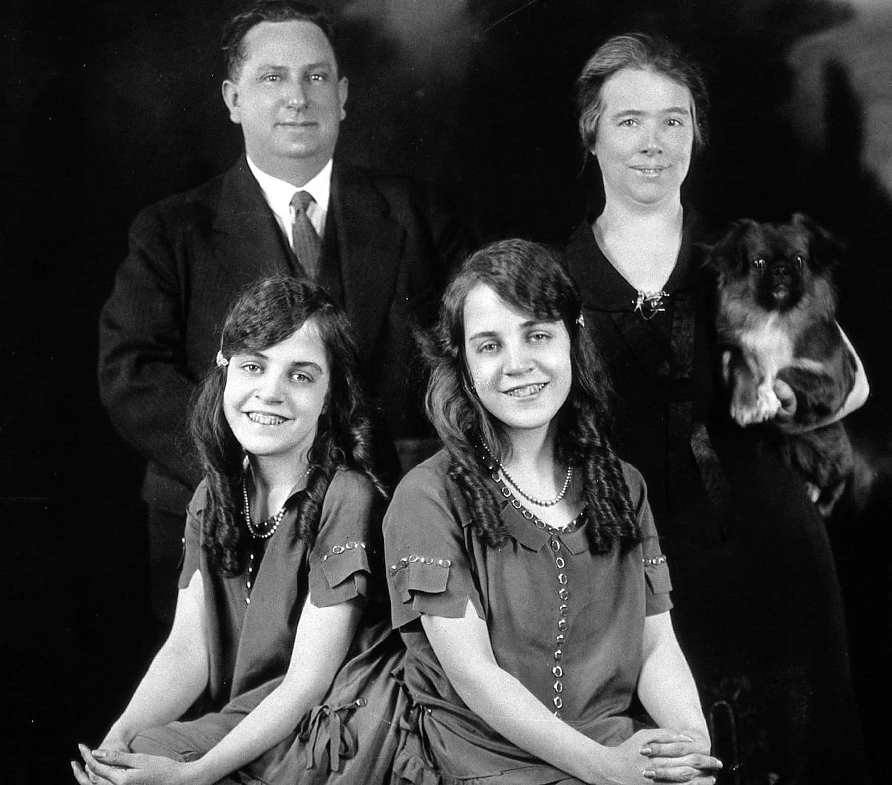 Daisy and Violet Hilton facts