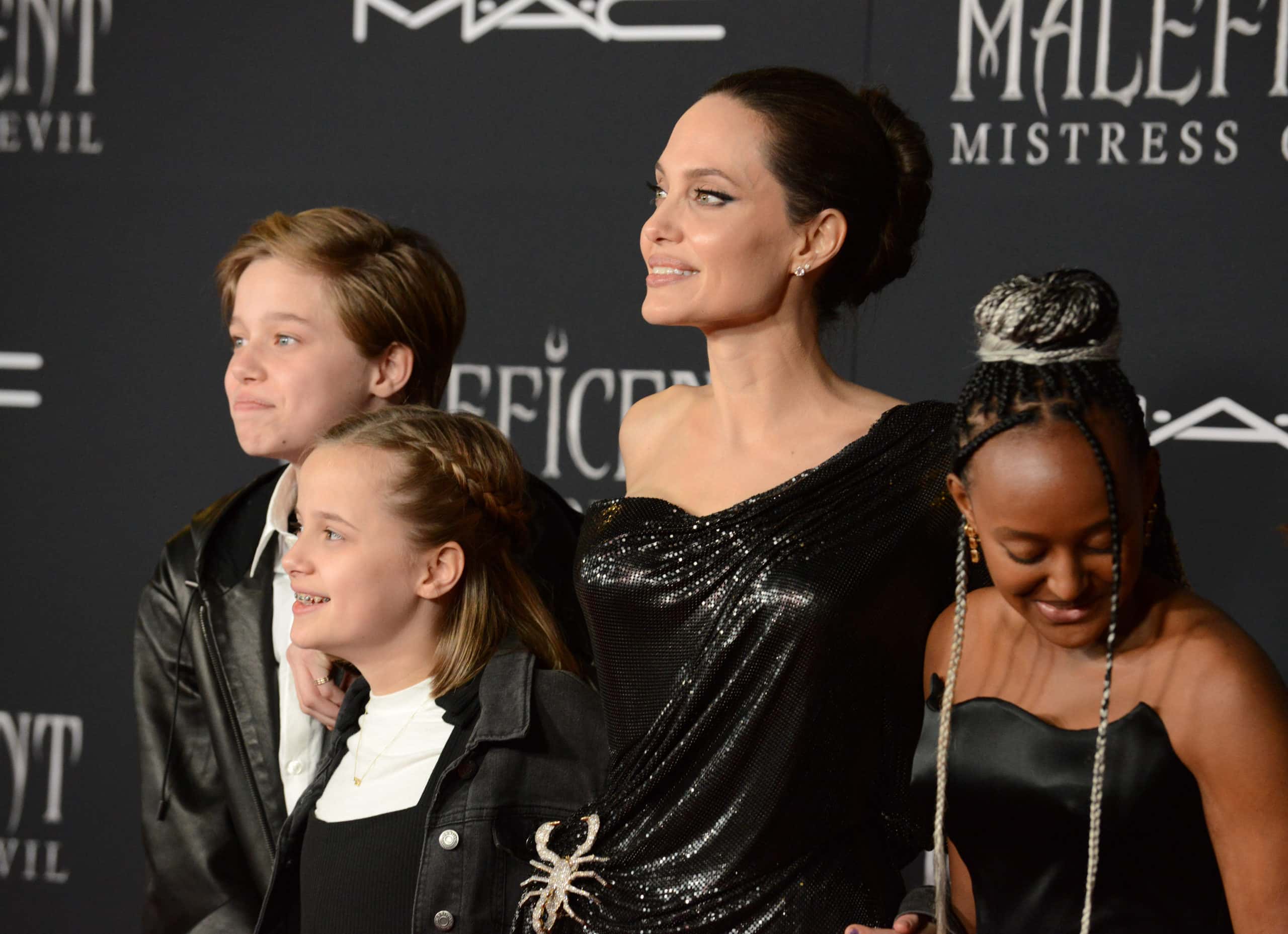 Angelina Jolie's Feud With Her Dad facts