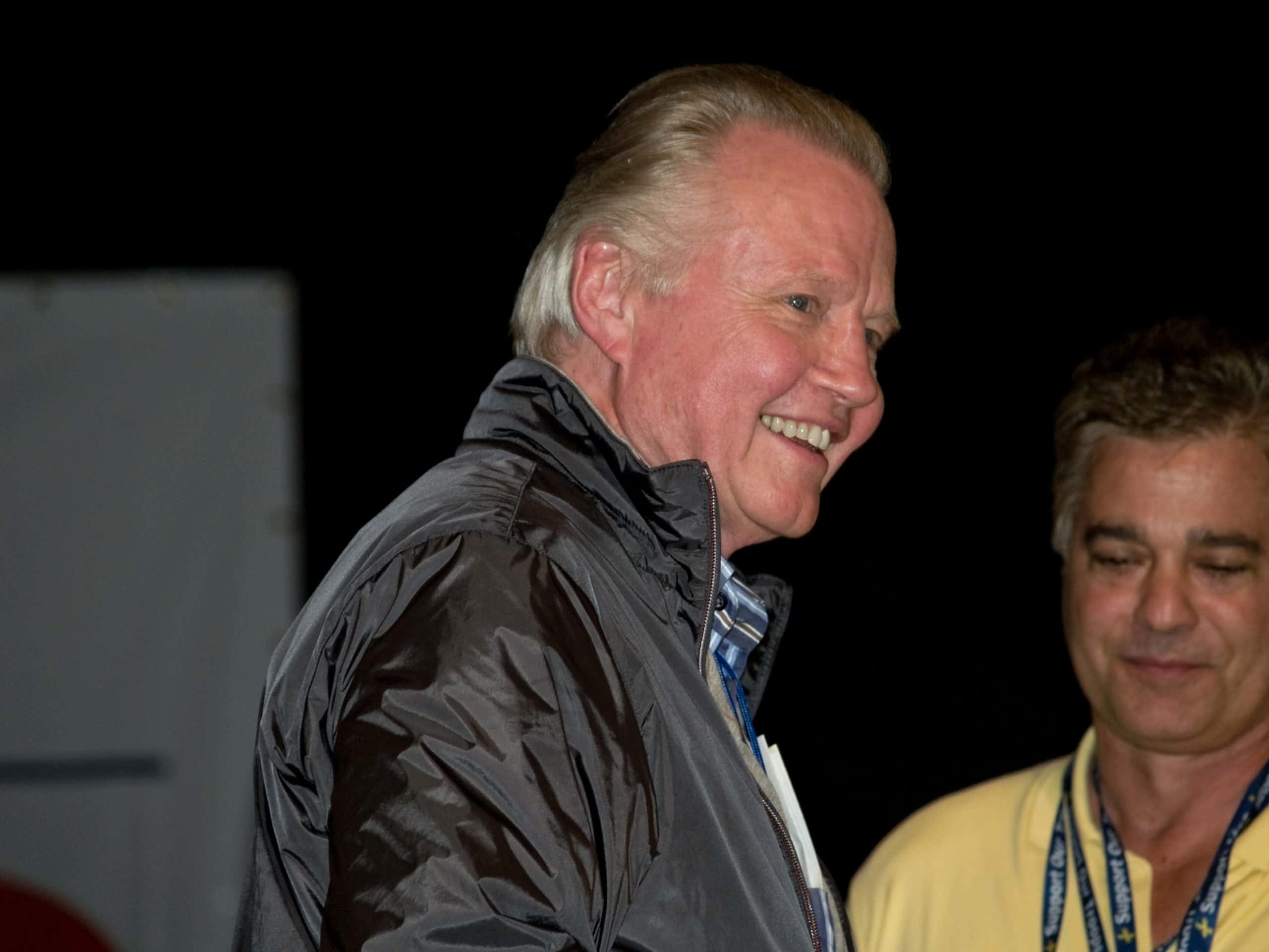 Angelina Jolie's Feud With Her Dad facts