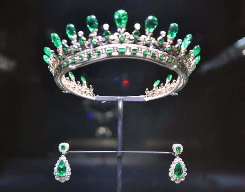 Queen Elizabeth II Owns