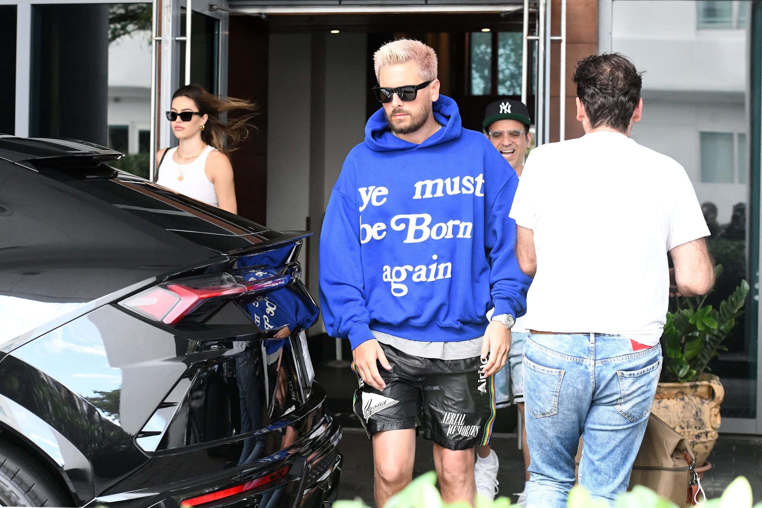 Celebrity Pandemic Breakups facts