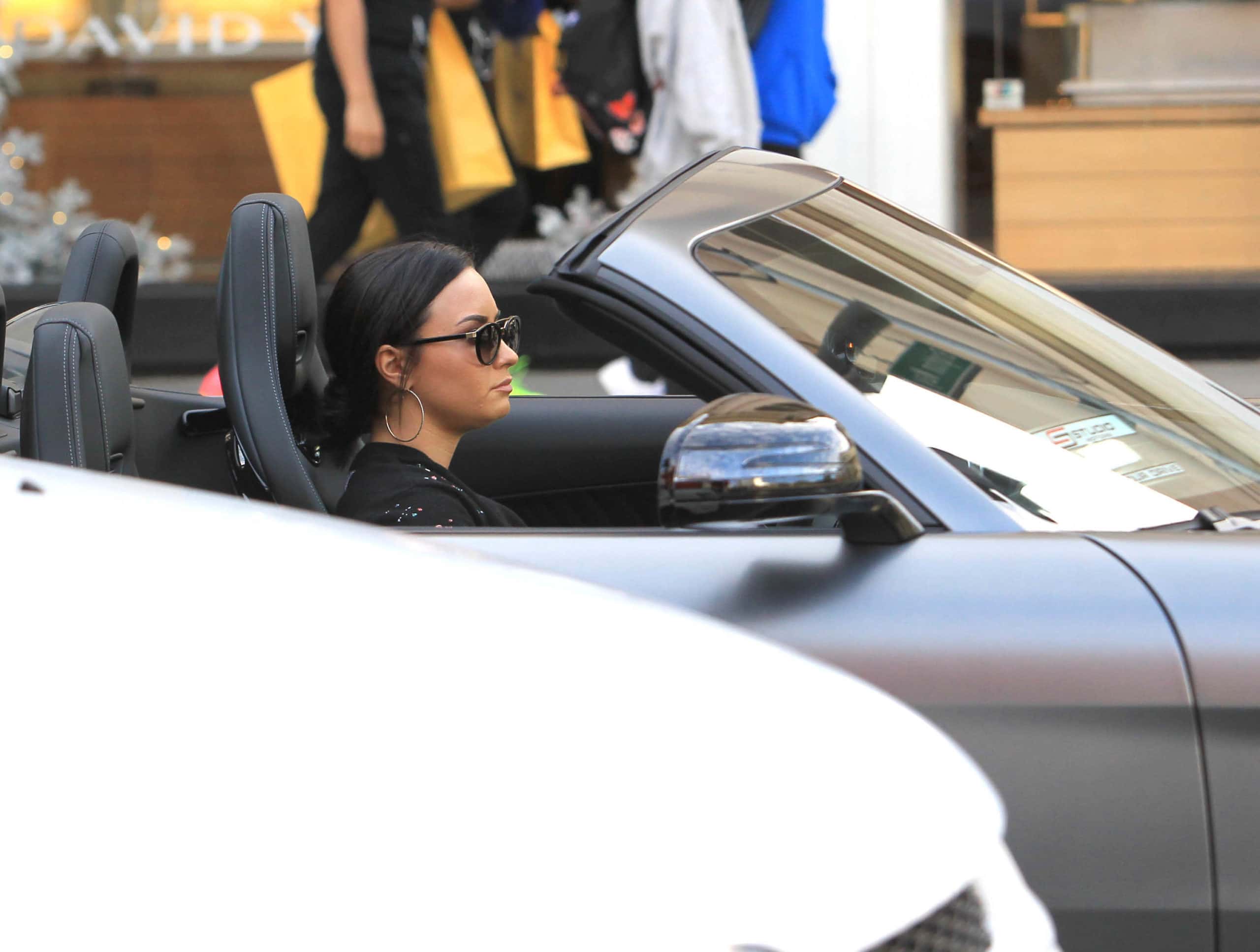 Celebrity Pandemic Breakups facts