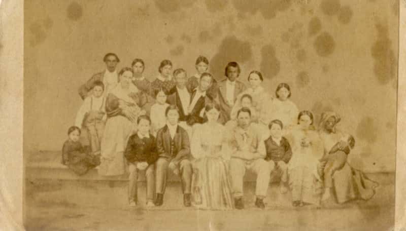 Chang and Eng Bunker facts