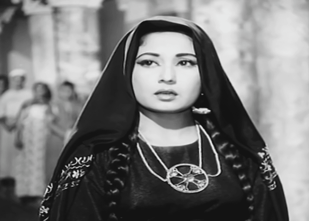 Meena Kumari Facts