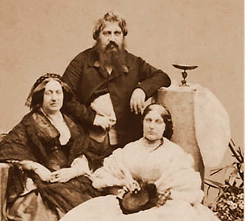 María Isabella facts