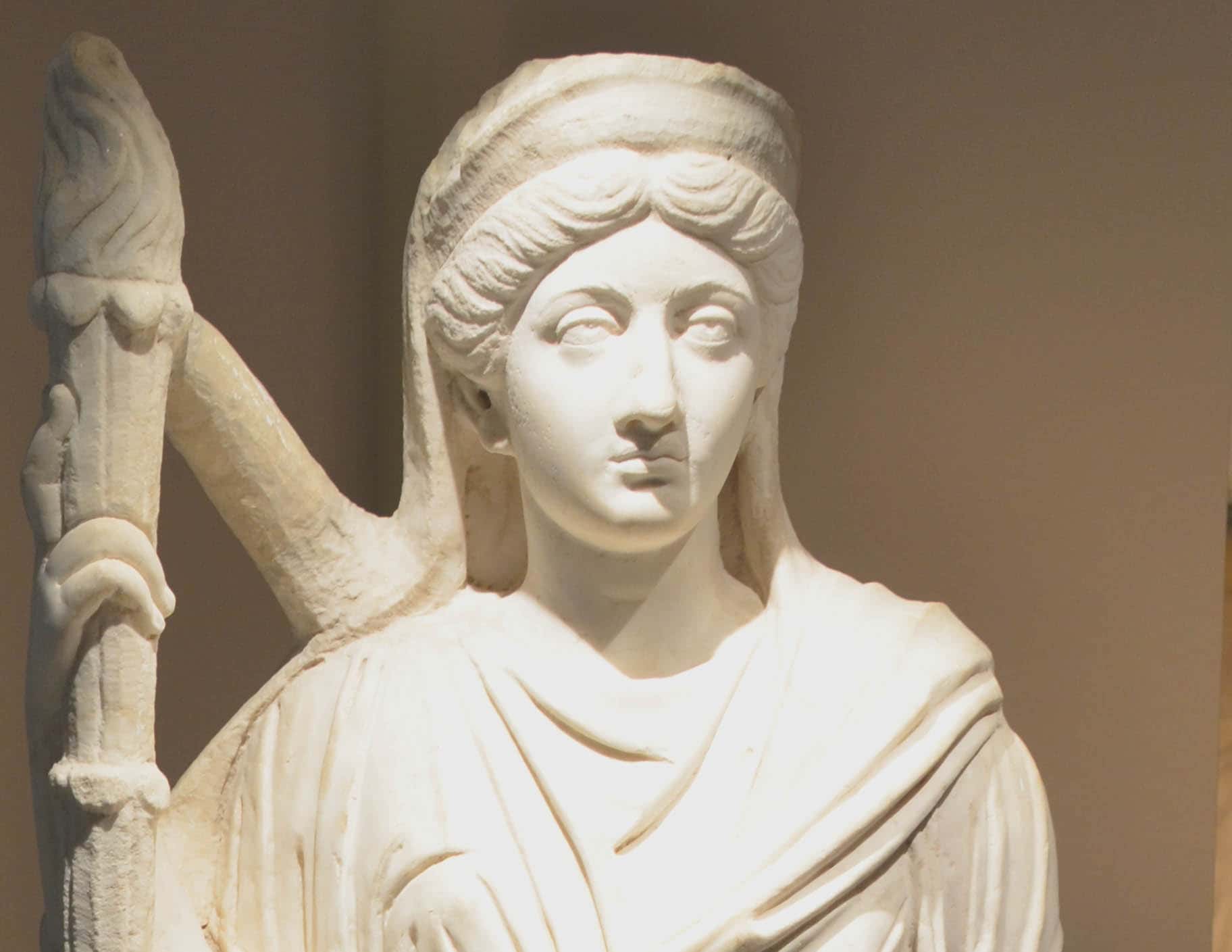 Empress Lucilla facts