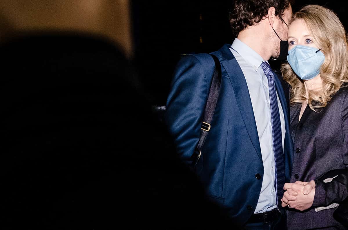 Crooked Facts About Modern-Day Swindlers