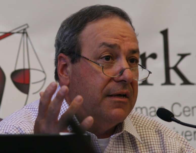 Modern-Day Swindlers Facts