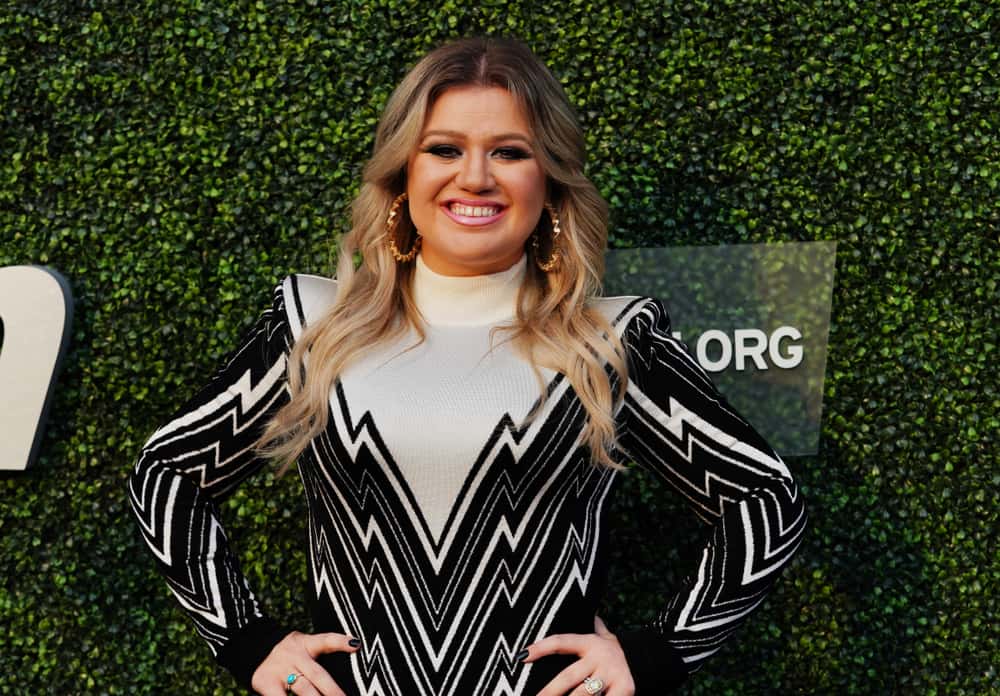 Kelly Clarkson Facts