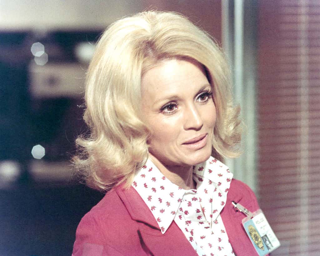 Angie Dickinson Facts