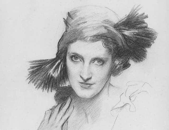 Daisy Fellowes Facts