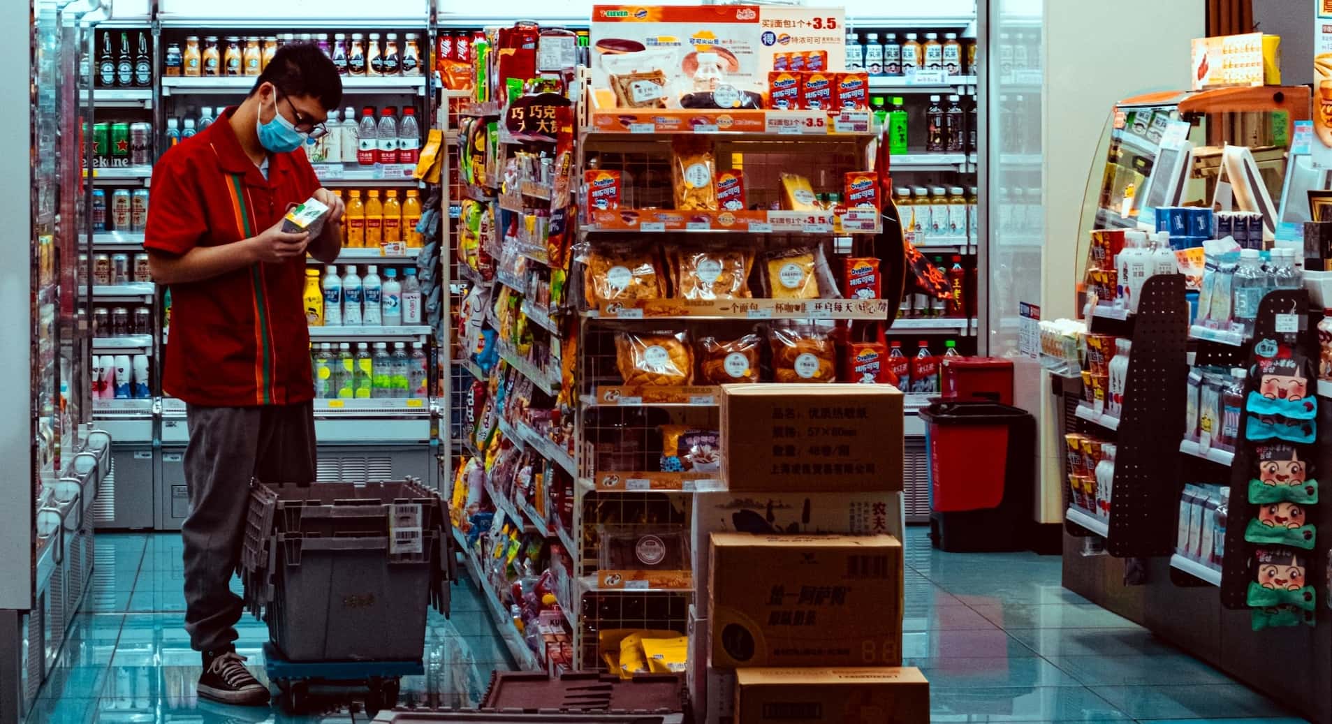 Chilling Night Shift Encounters