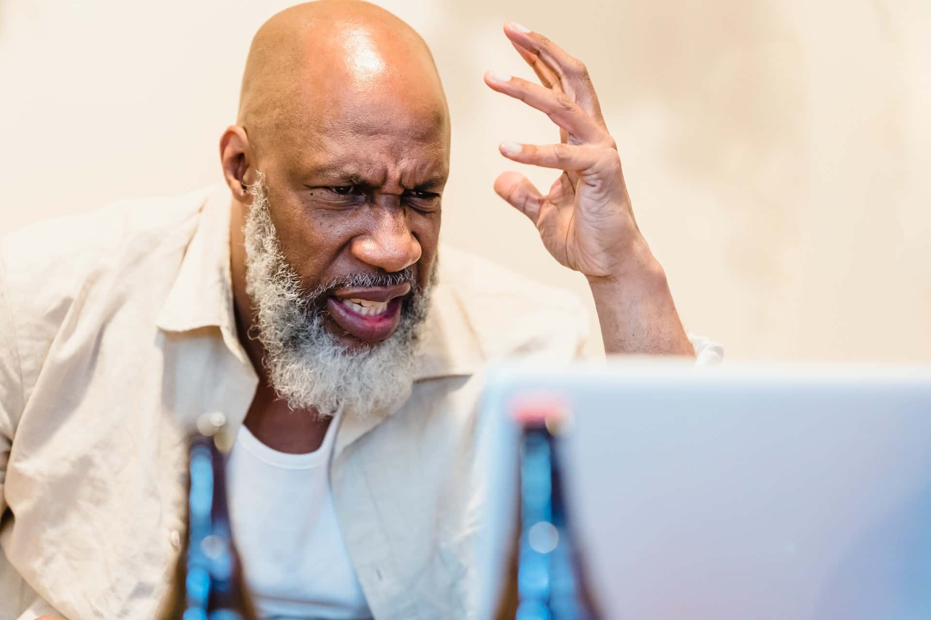 Chilling Night Shift Encounters