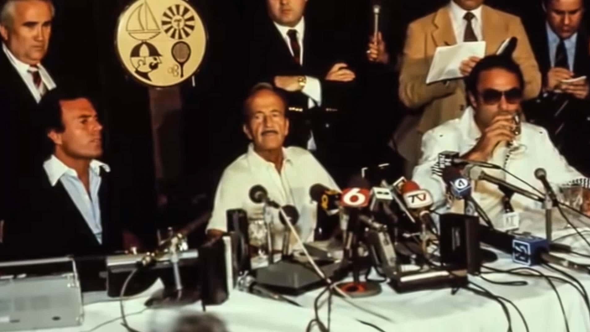 Julio Iglesias Facts